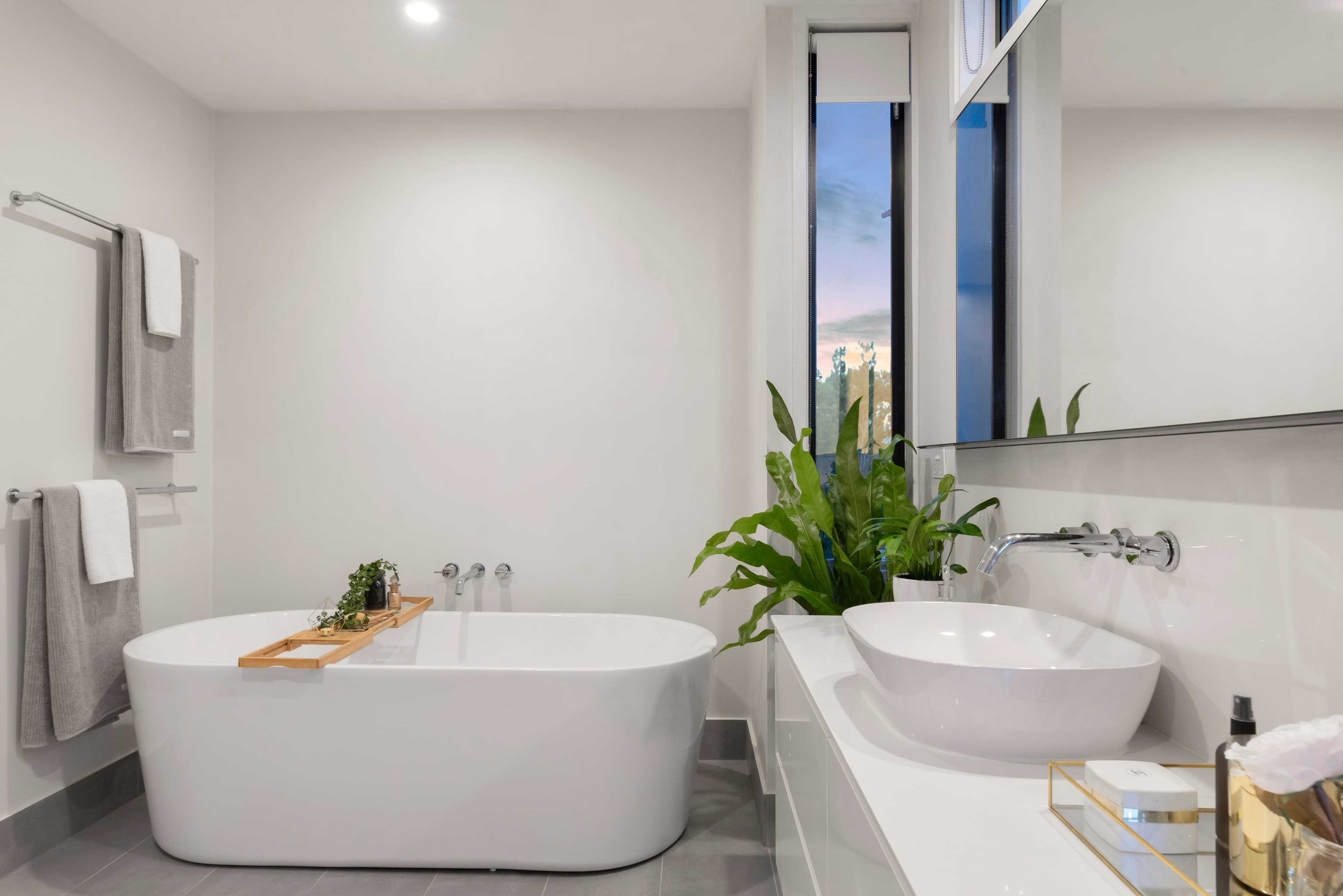 Bathtub product photo